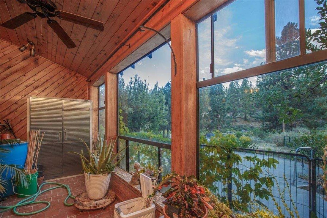 House in Portola, California, United States 4 - 18709155