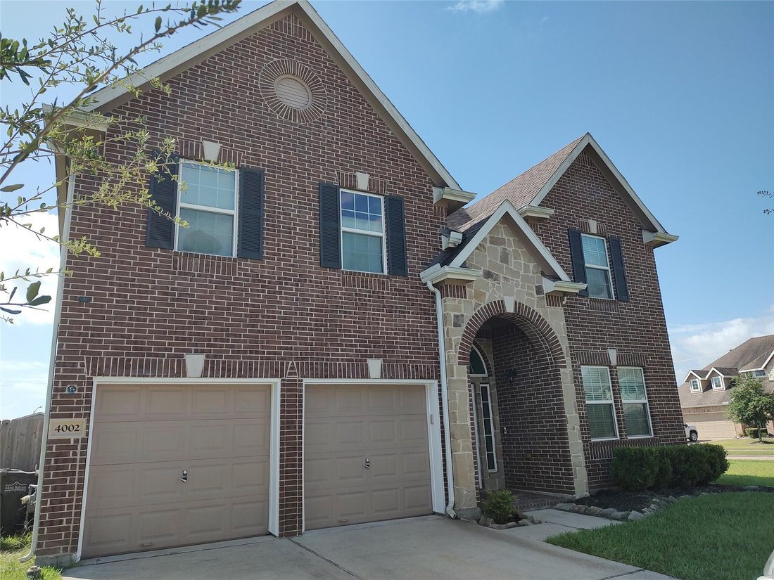 House in Baytown, Texas, United States 1 - 18706538