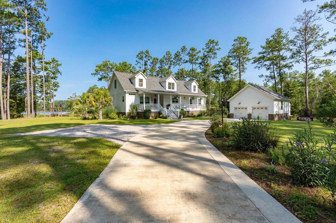 House in Havelock, North Carolina, United States 1 - 18704693