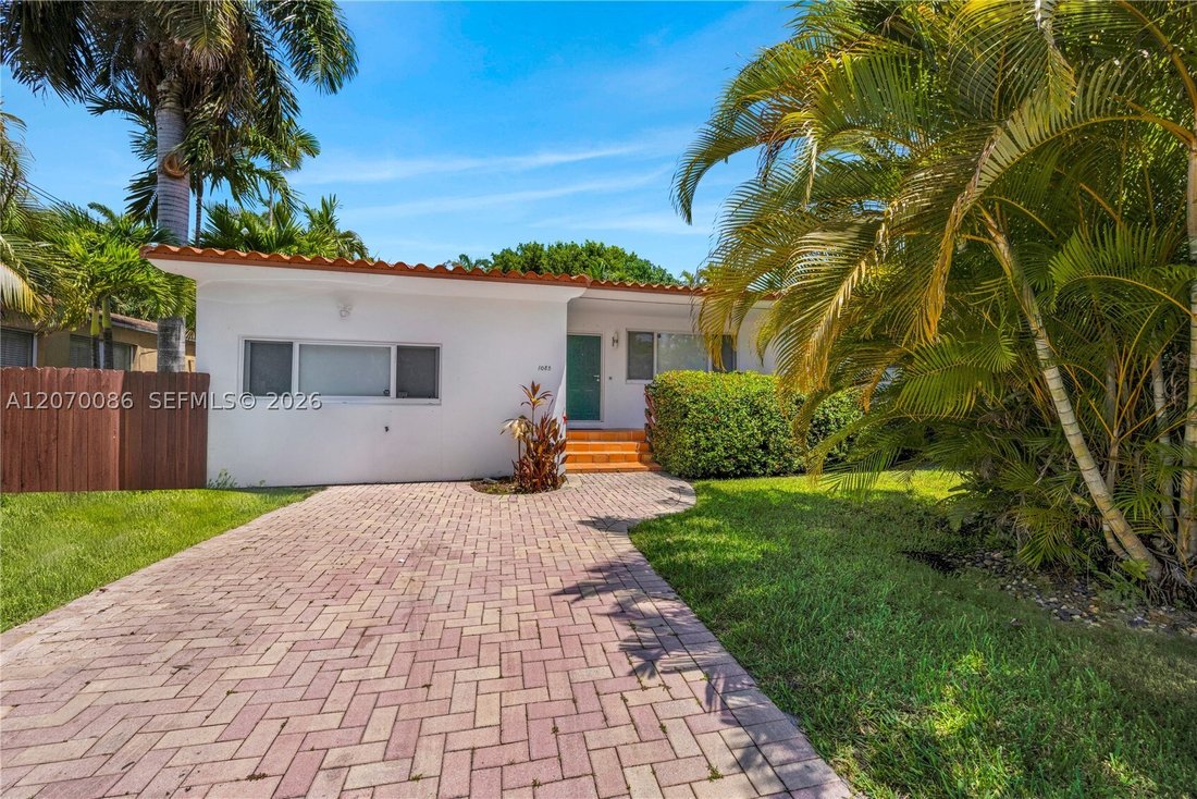House in Miami, Florida, United States 3 - 18706431