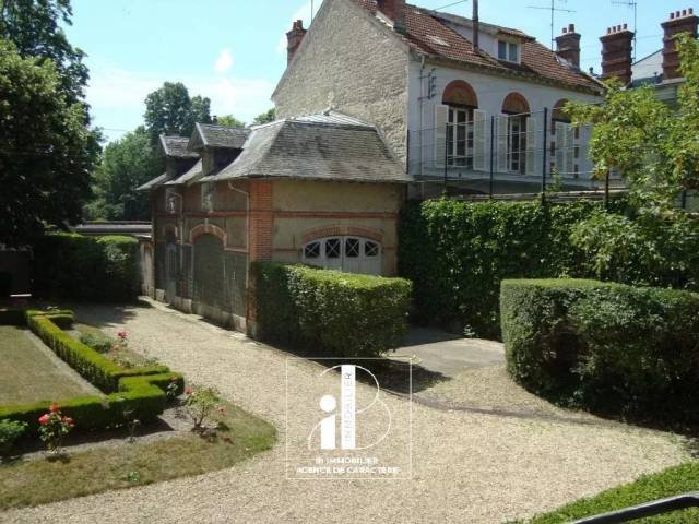 Maison à Fontainebleau, Île-de-France, France 2 - 16327926
