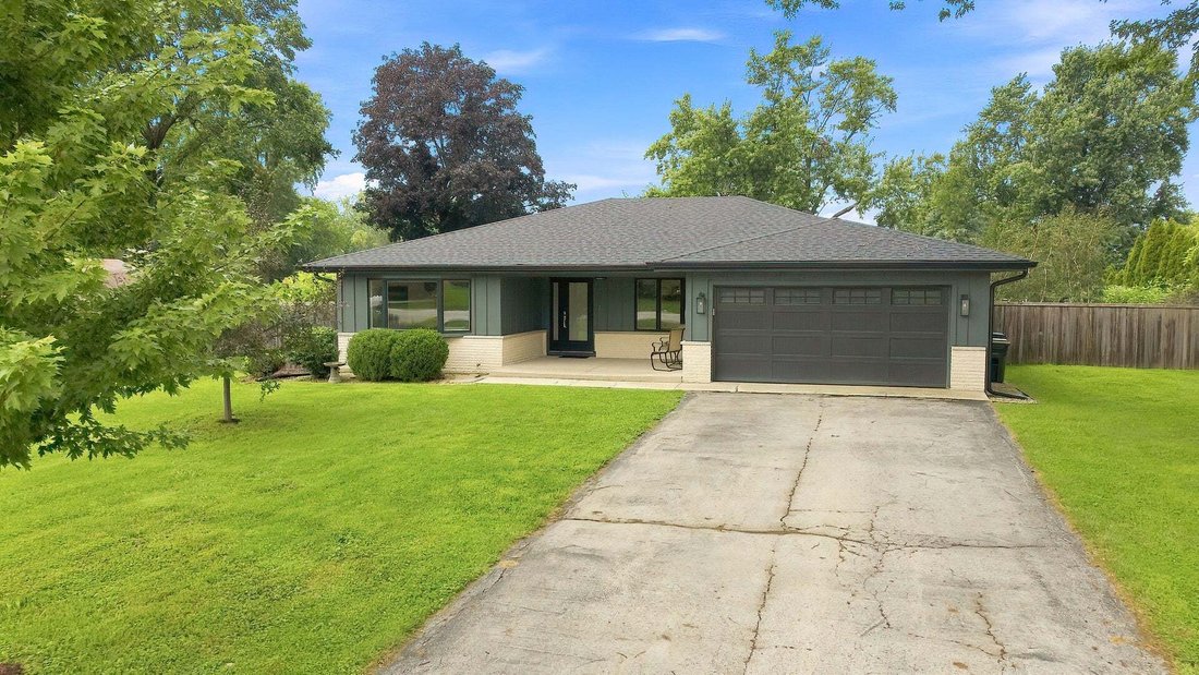 House in Burr Ridge, Illinois, United States 2 - 18706414