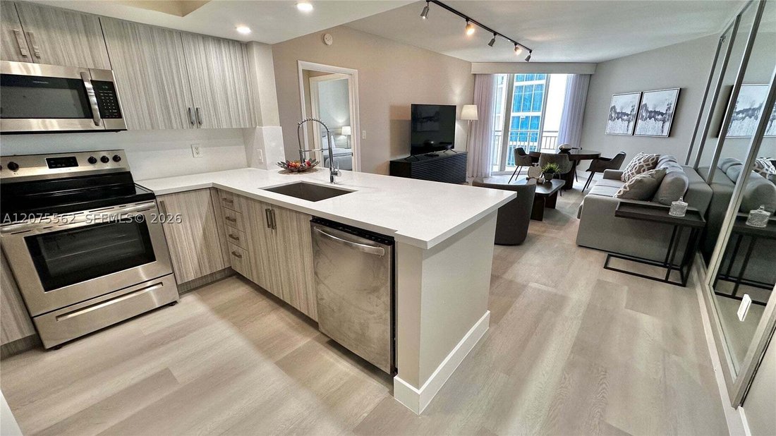 Condo in Golden Beach, Florida, United States 1 - 18706044