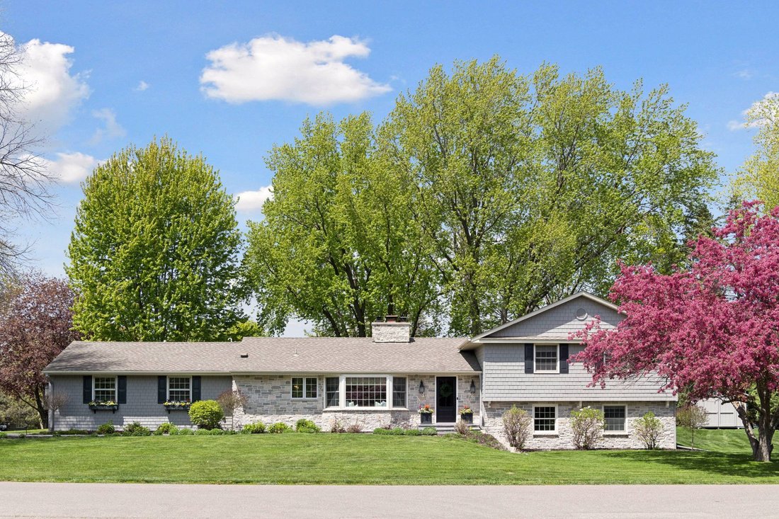 House in Wayzata, Minnesota, United States 1 - 18704470