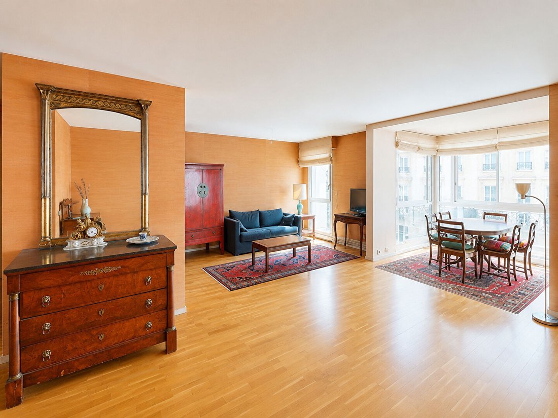 Apartment in Auteuil Sud, Paris 16e Arrondissement, Paris 3 - 18713547