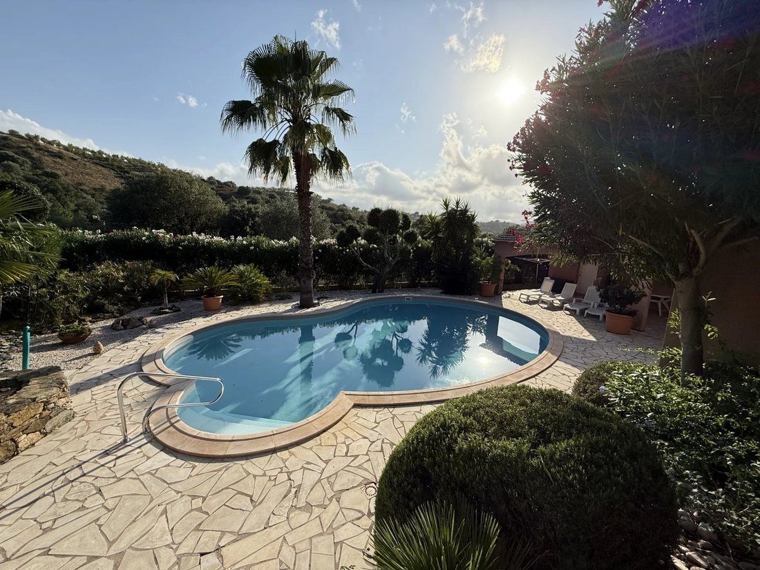 Villa in Oletta, Corsica, France 2 - 18704473