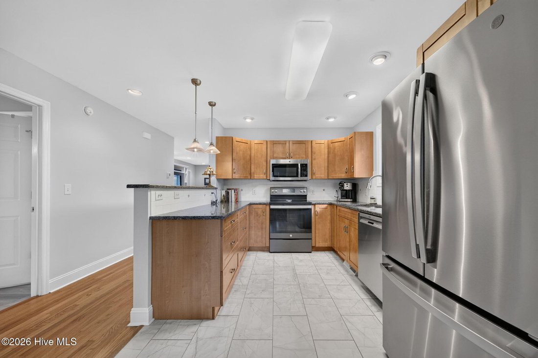 House in Oak Island, North Carolina, United States 2 - 18706104