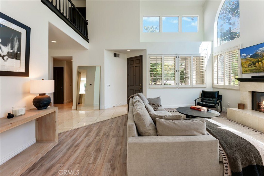 Townhouse in Thousand Oaks, California, United States 3 - 18519655