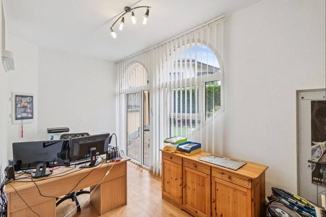 Apartment in Montreux, Vaud, Switzerland 5 - 18702586
