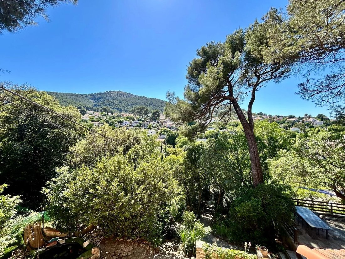 Country House in La Millière, Marseille, Provence-Alpes-Côte d'Azur 3 - 18704432