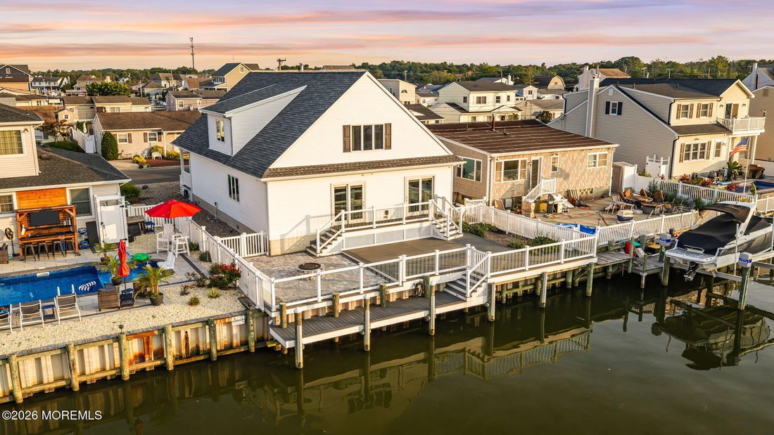House in Toms River, New Jersey, United States 1 - 18712956