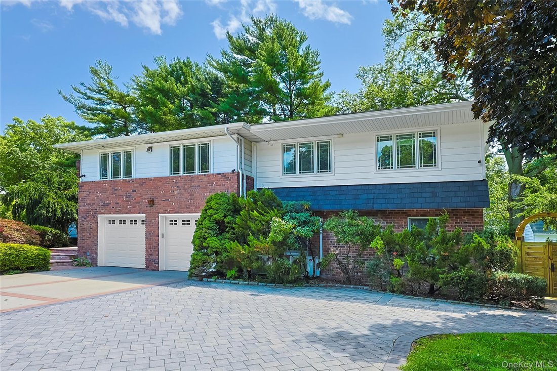 House in Garden City, New York, United States 5 - 18365269