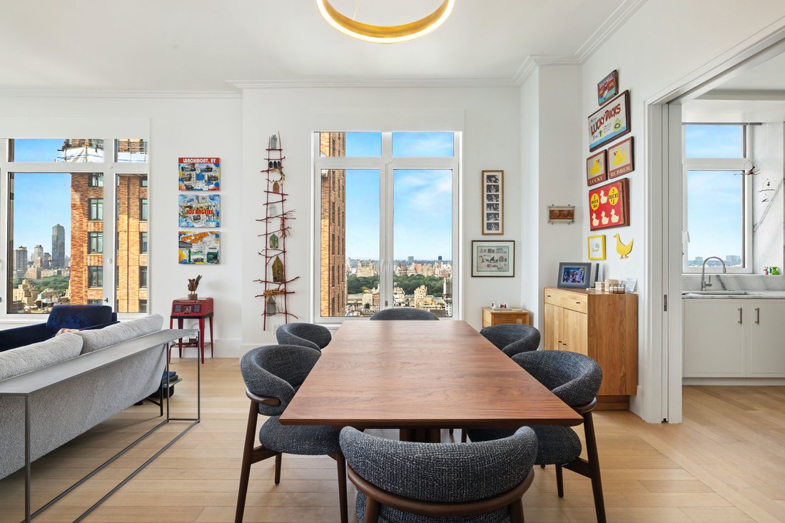 Condo in New York, New York, United States 4 - 18706987