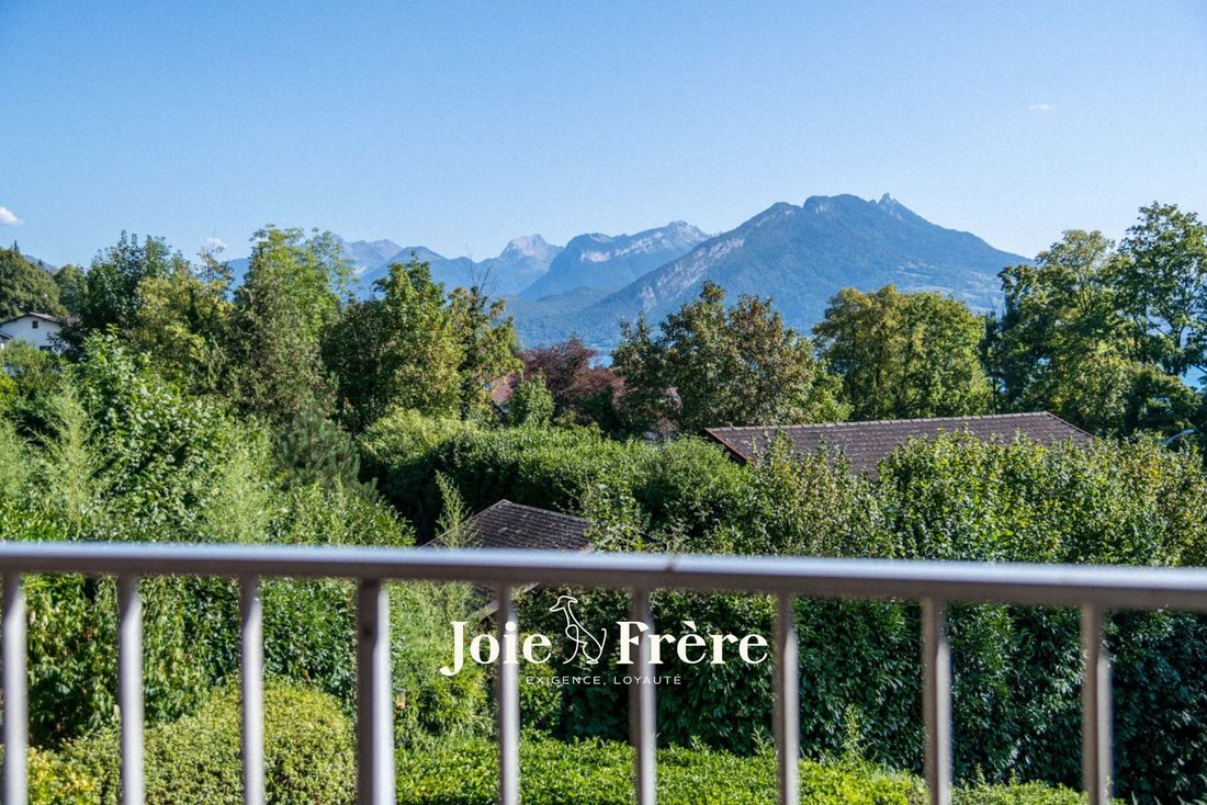 Appartement à Veyrier-du-Lac, Auvergne-Rhône-Alpes, France 2 - 17319636