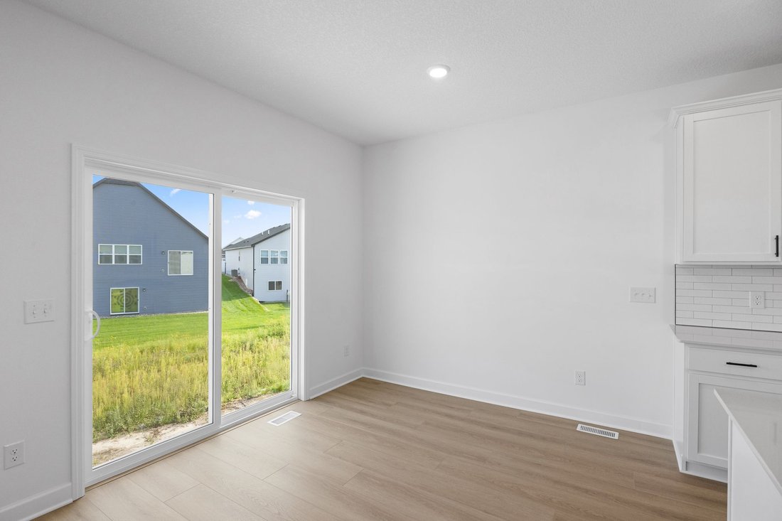 House in Blaine, Minnesota, United States 5 - 17950582