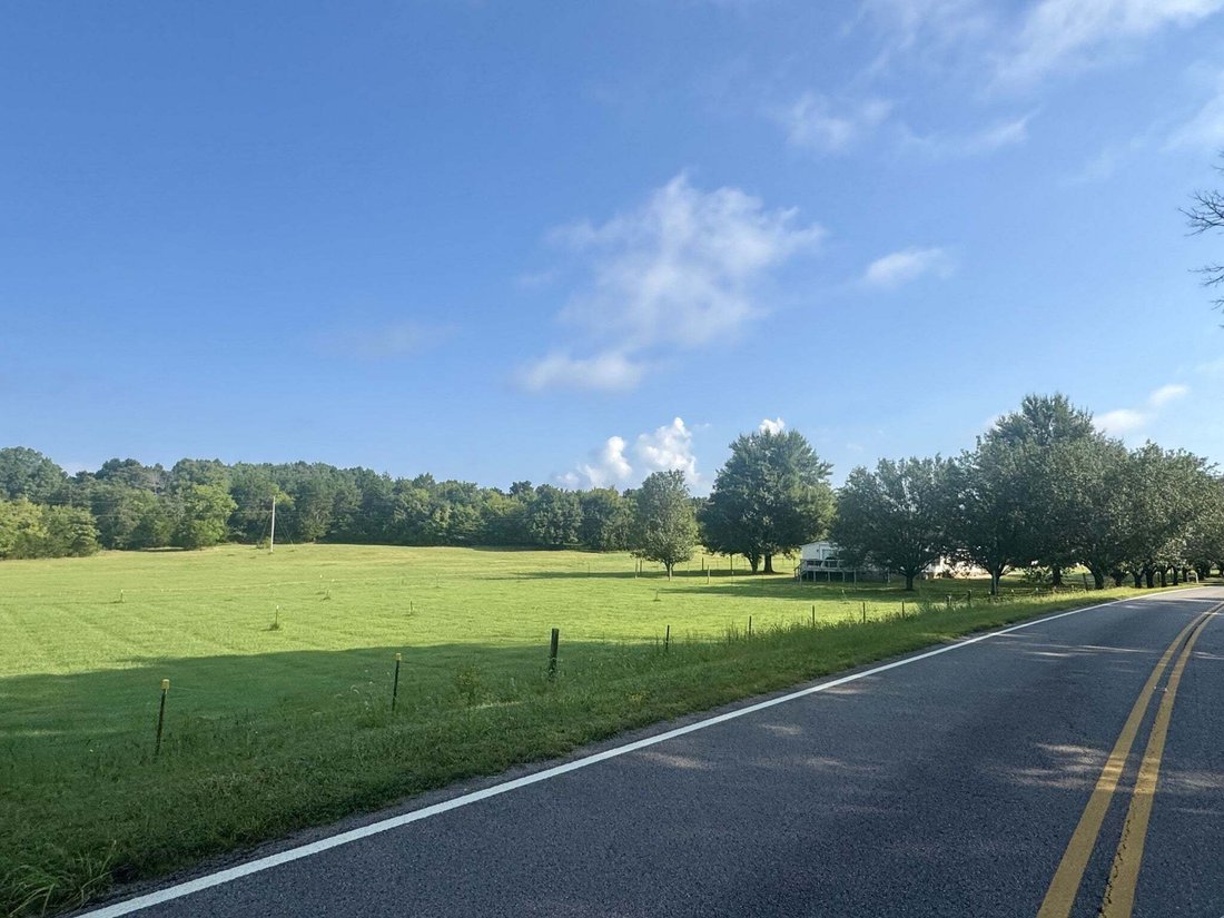Terrain à Chapel Hill, Tennessee, États-Unis 1 - 18703503
