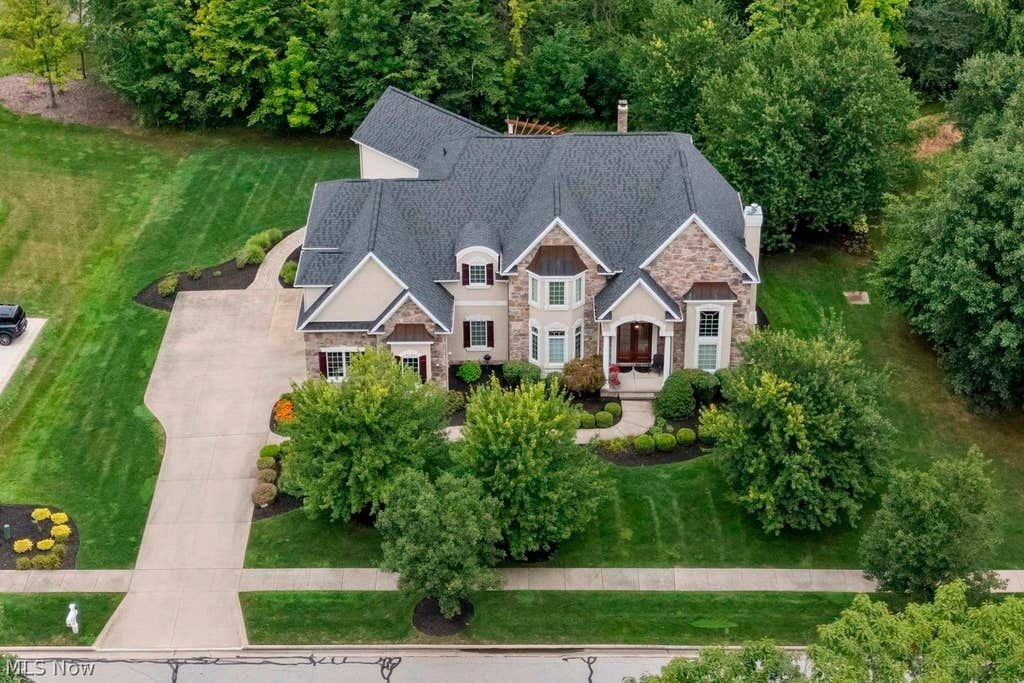 House in Solon, Ohio, United States 1 - 18712791