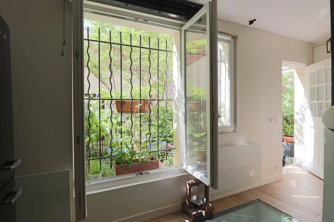 Apartment in Lorette-Martyrs, Paris 9e Arrondissement, Paris 5 - 16540674