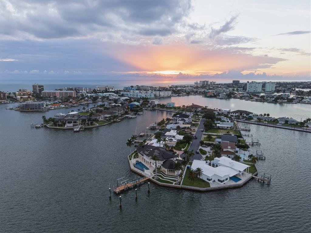 House in St. Pete Beach, Florida, United States 3 - 18711645
