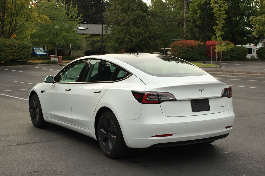 Sedan in Lynnwood, WA, United States 5 - 18710766