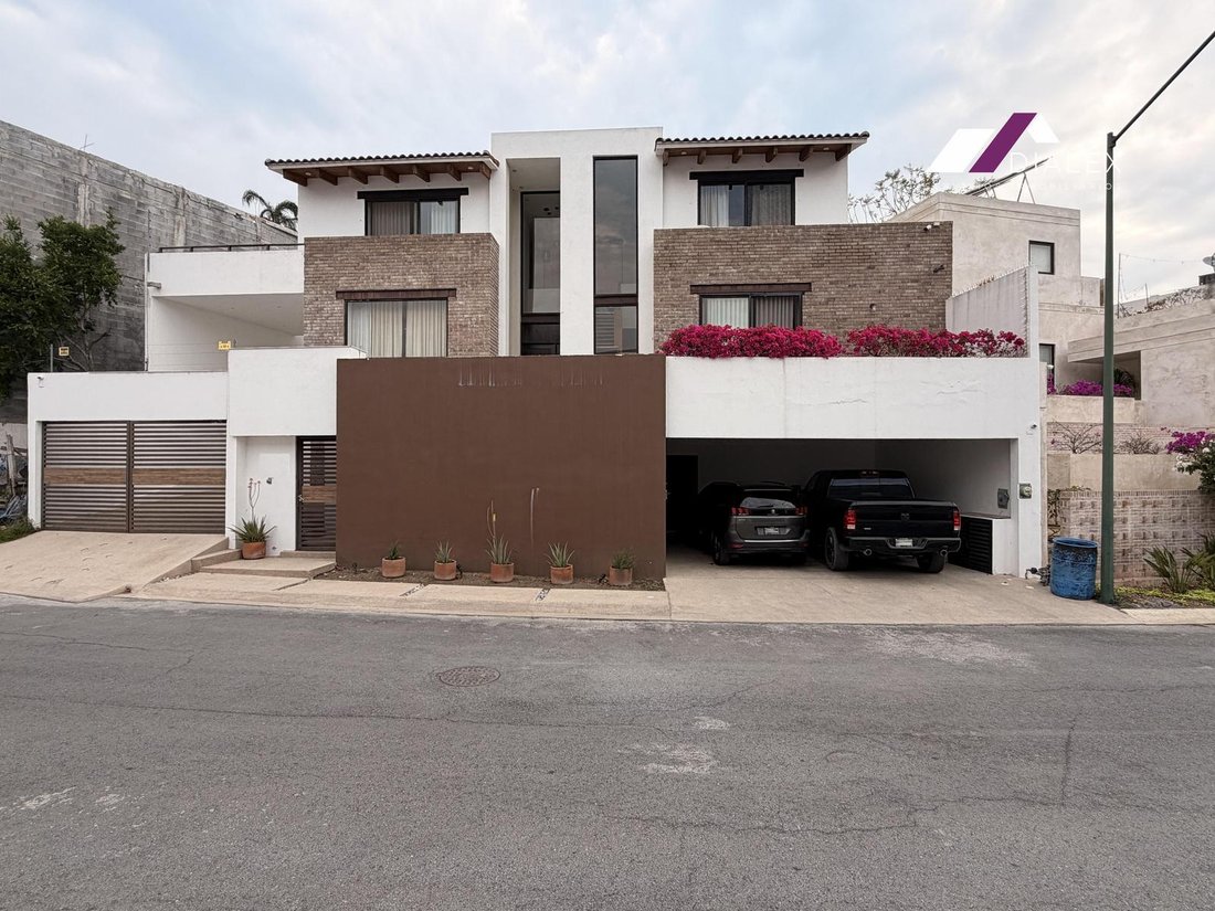 House in Monterrey, Nuevo Leon, Mexico 1 - 18702449