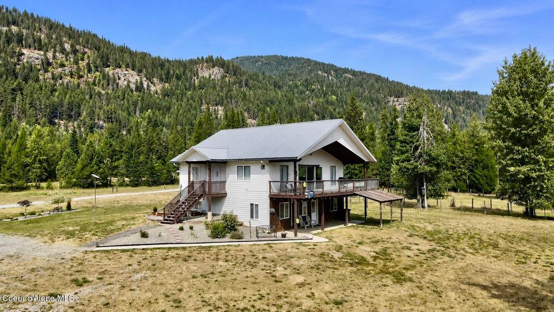 House in Sandpoint, Idaho, United States 2 - 18711486