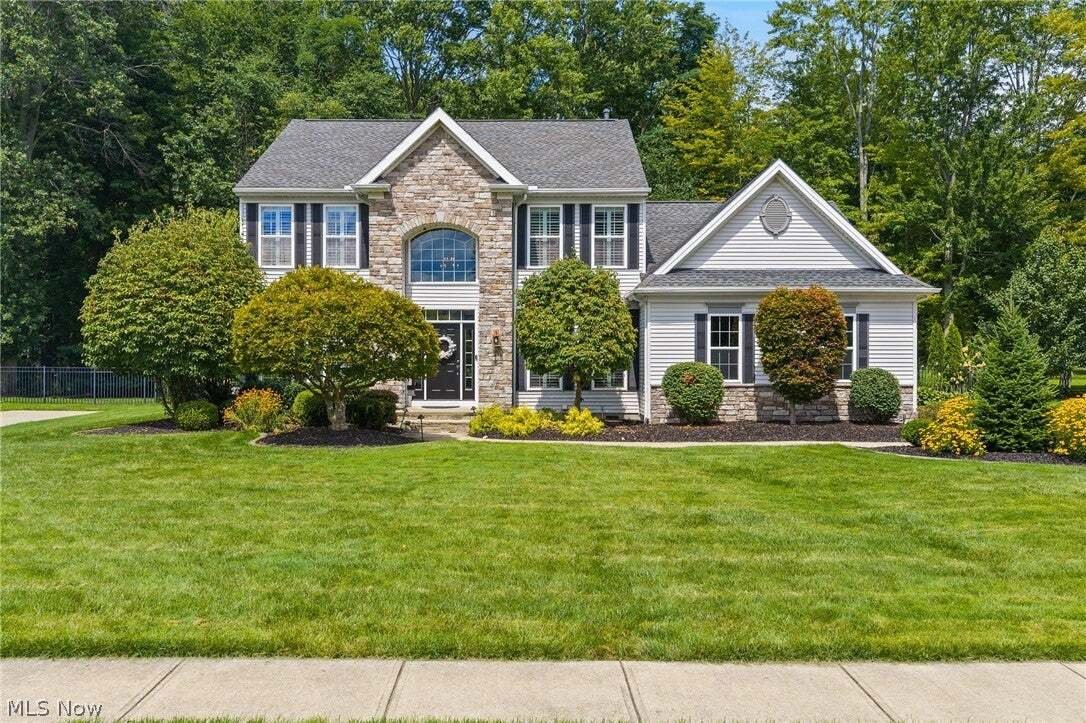 Casa a Avon Lake, Ohio, Stati Uniti 1 - 18703064