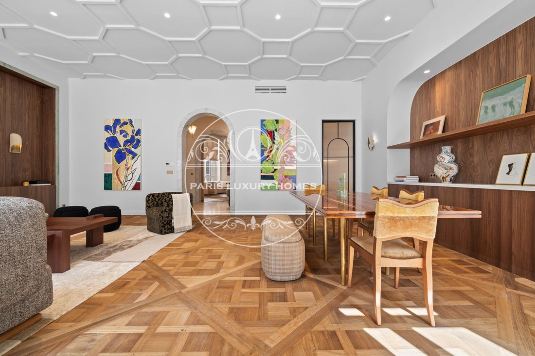 Apartment in Saint Gervais, Paris 4e Arrondissement, Paris 3 - 18709093