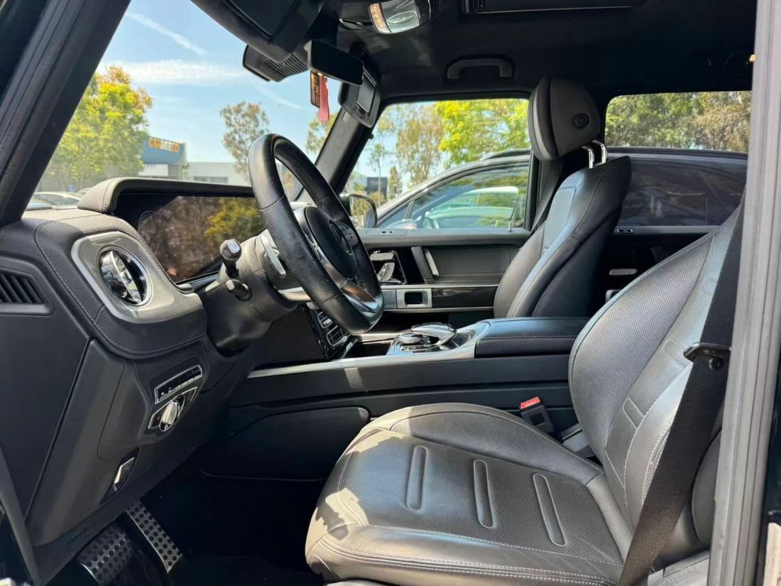 Suv in Costa Mesa, CA, United States 3 - 18712006
