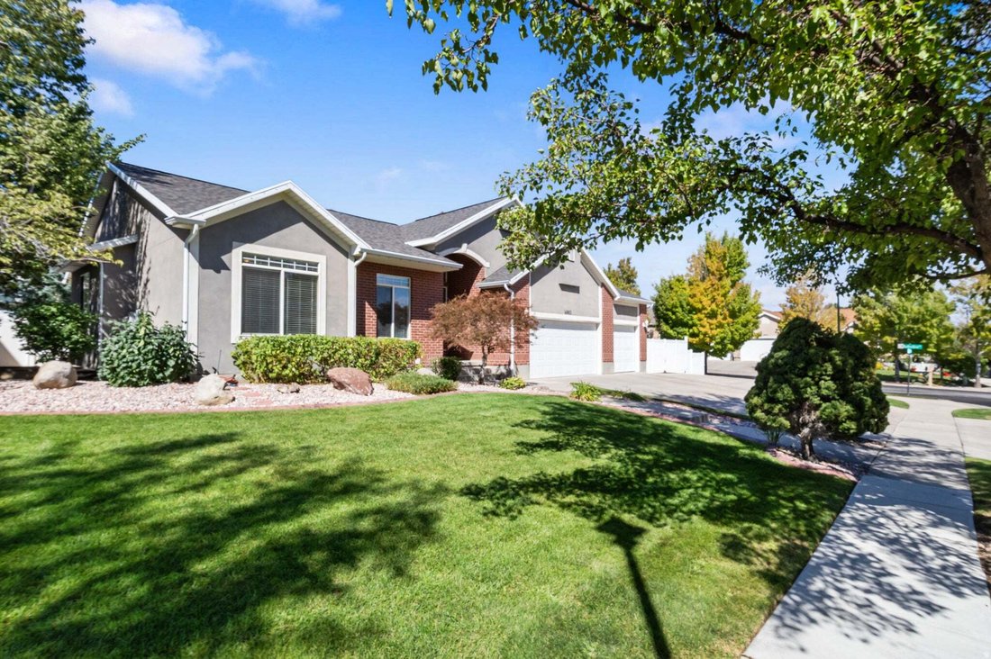 House in South Jordan, Utah, United States 2 - 18703039