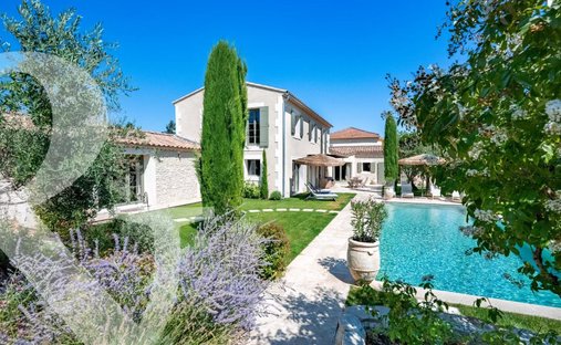 Casa a Eygalières, Provenza-Alpi-Costa Azzurra, Francia 1