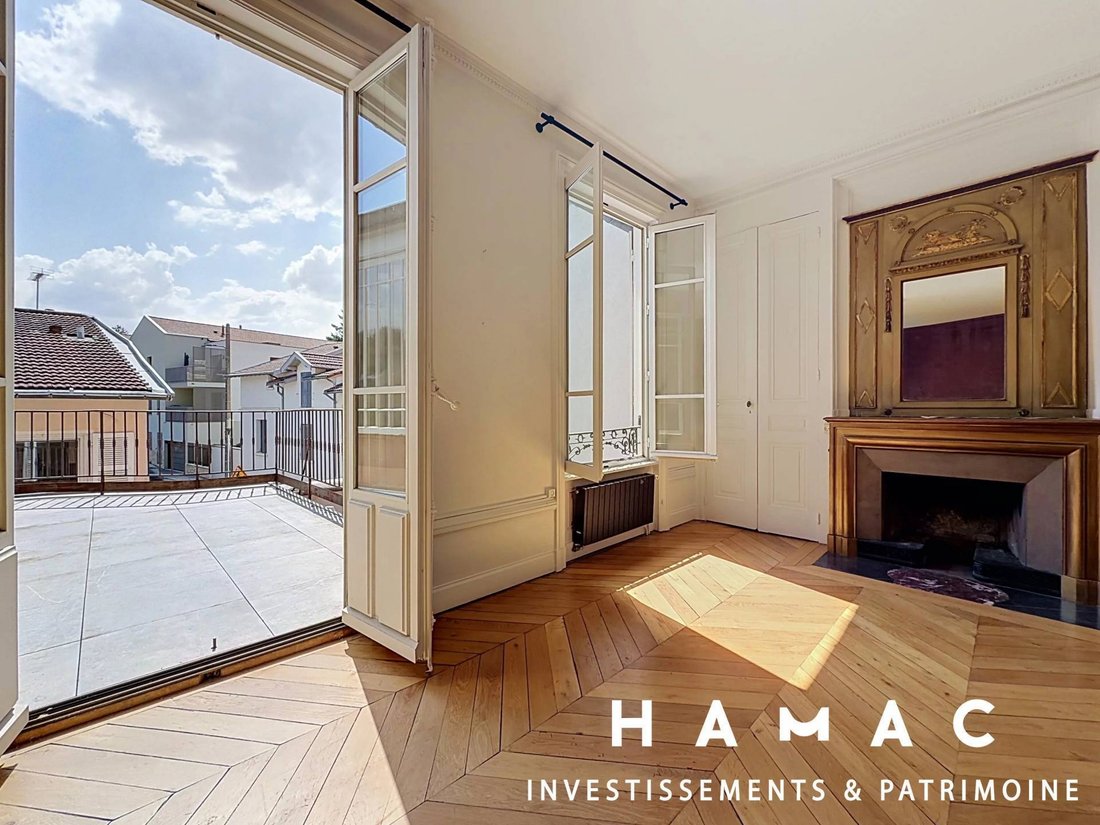 House in Sainte-Foy-lès-Lyon, Auvergne-Rhône-Alpes, France 3 - 16461408