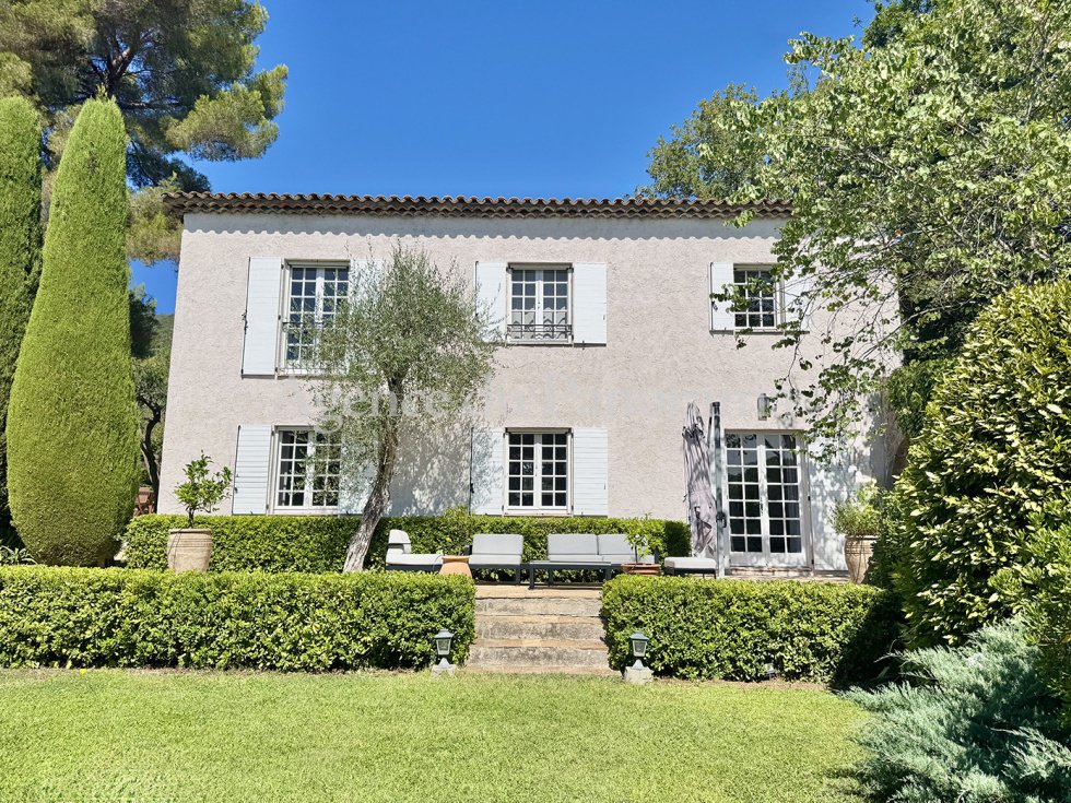 House in Spéracèdes, Provence-Alpes-Côte d'Azur, France 3 - 18704347