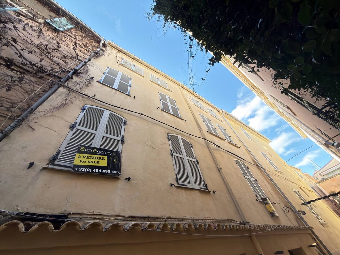 Apartment in Zone Est Diffuse, Saint-Tropez, France 2 - 18261302