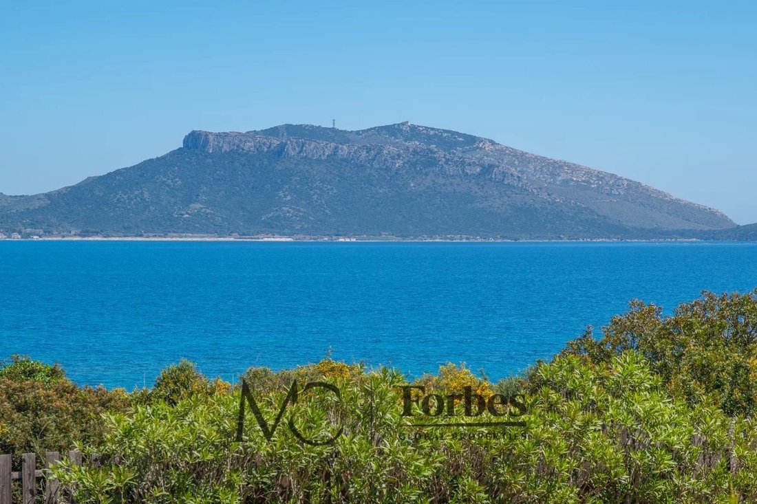 House in Golfo Aranci, Sardinia, Italy 3 - 18712478