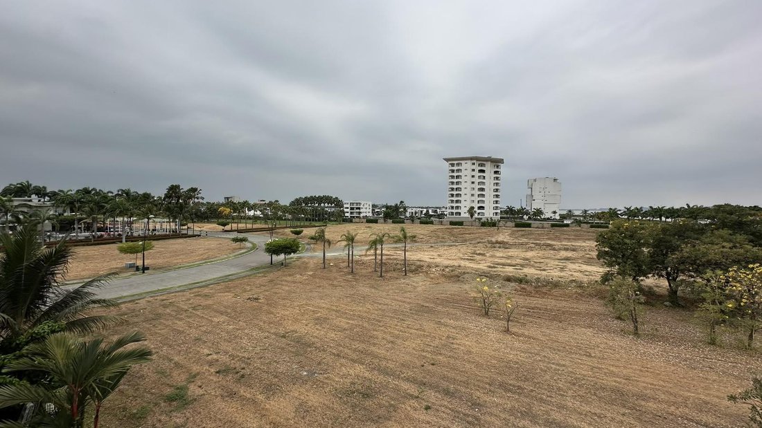 Land in Samborondón, Guayas, Ecuador 5 - 18707082