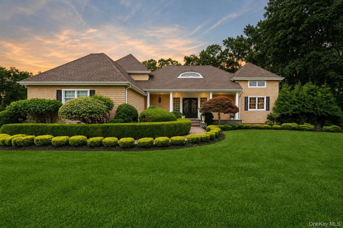 House in Moriches, New York, United States 5 - 18711867