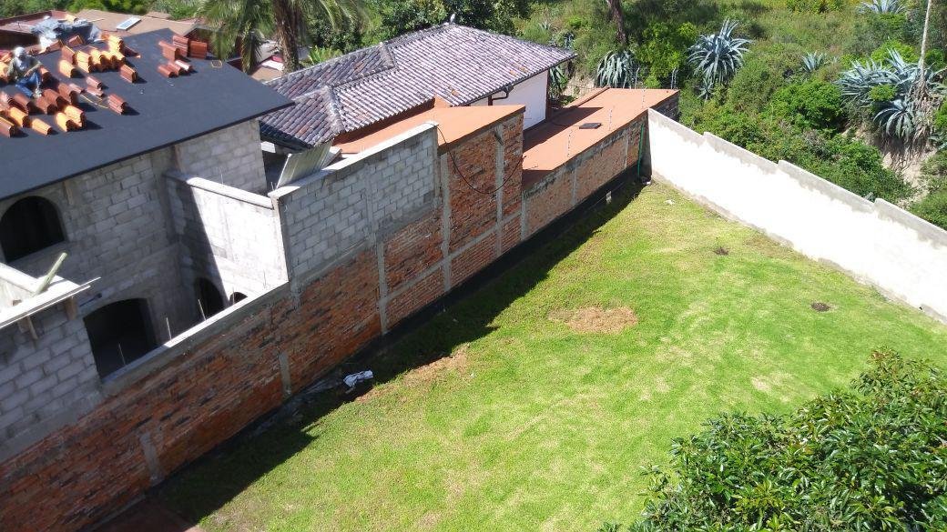 Terreno a Quito, Provincia del Pichincha, Ecuador 5 - 18714745