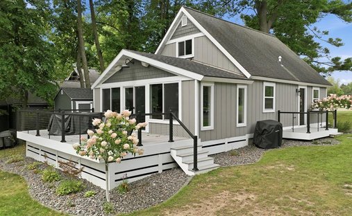 House in New Auburn, Wisconsin, United States 1