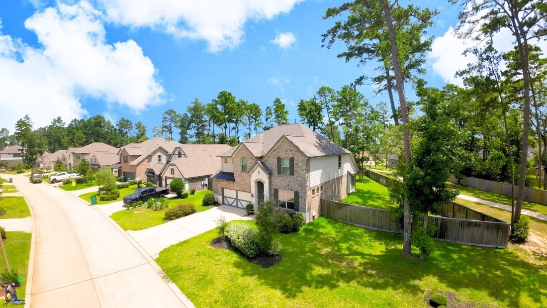 House in Conroe, Texas, United States 2 - 18708878