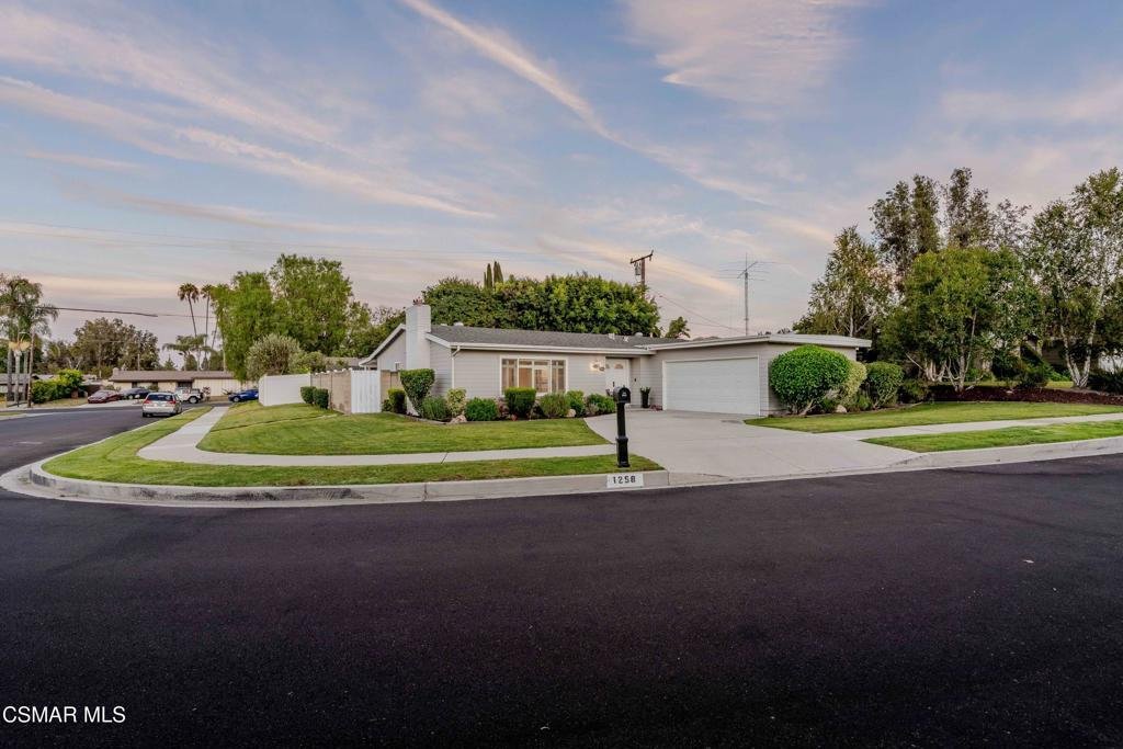 Casa a Simi Valley, California, Stati Uniti 3 - 18606042