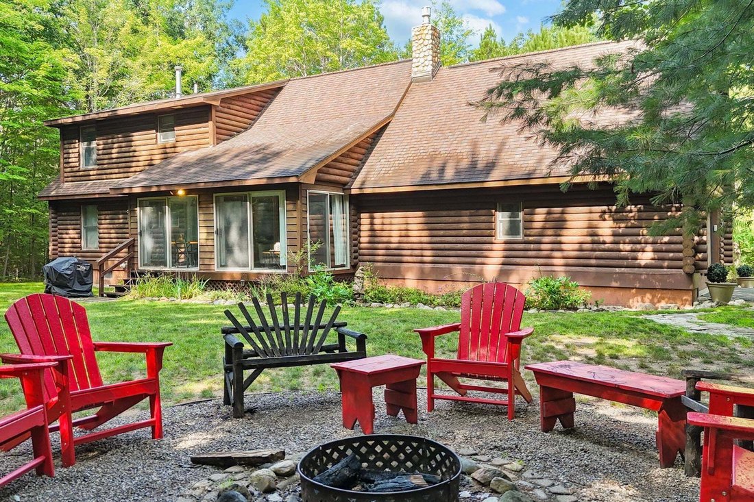 House in Traverse City, Michigan, United States 2 - 18705213
