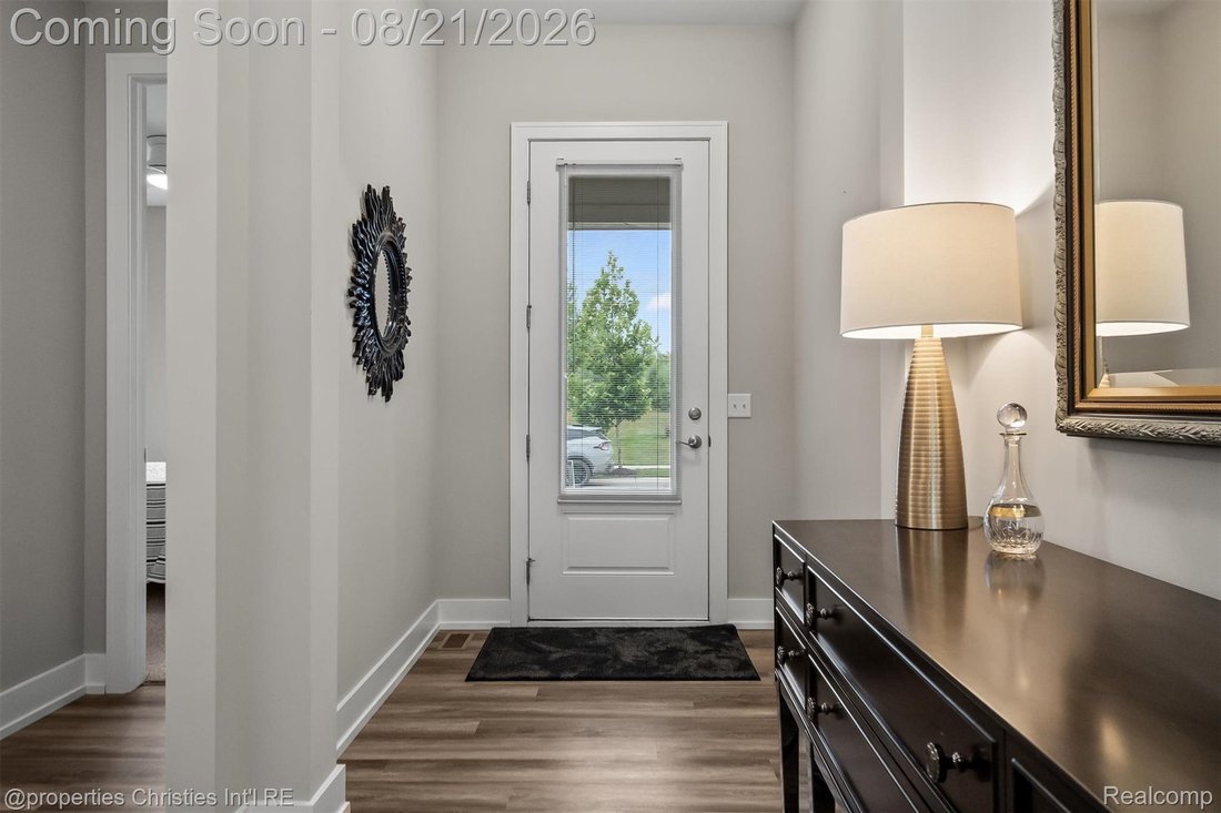 Condo in Township of Northville, Michigan, United States 4 - 18709318