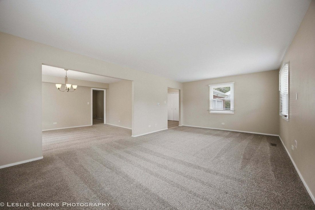 House in Buffalo Grove, Illinois, United States 4 - 18711266