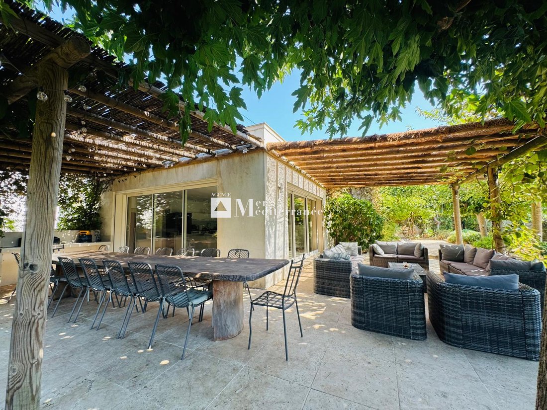 House in La Croix-Valmer, Provence-Alpes-Côte d'Azur, France 5 - 18706535