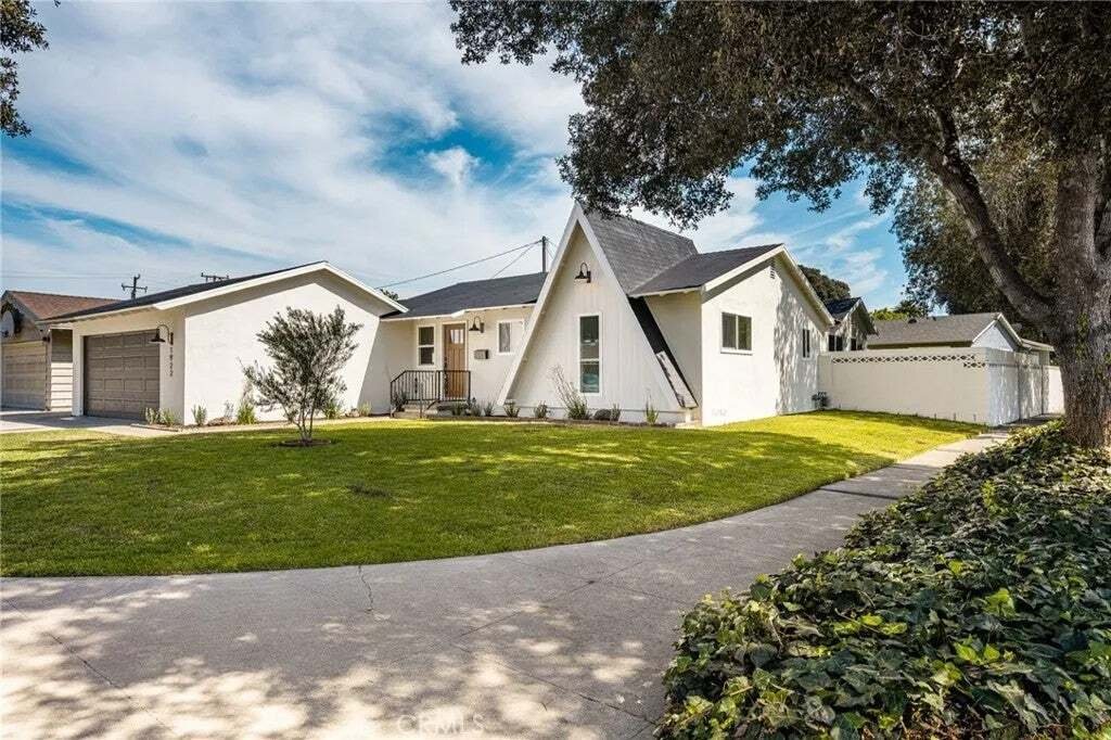House in Santa Ana, California, United States 5 - 18703272