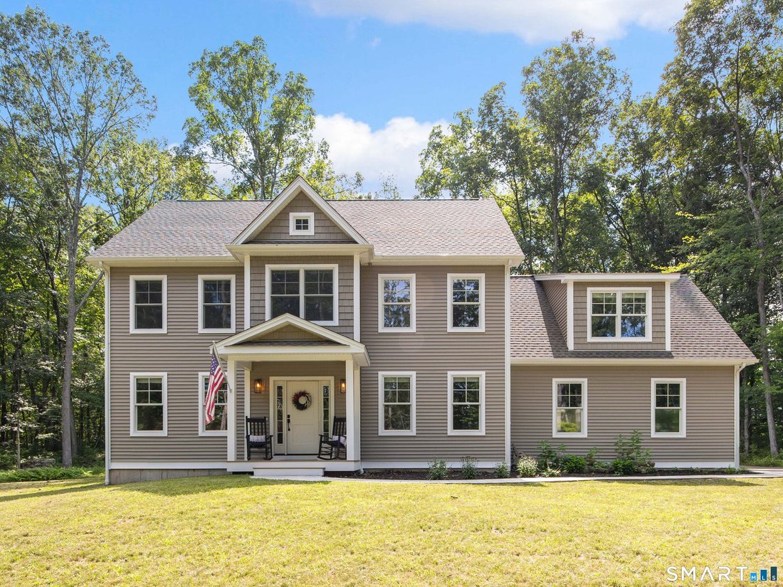 House in Colchester, Connecticut, United States 1 - 18702852