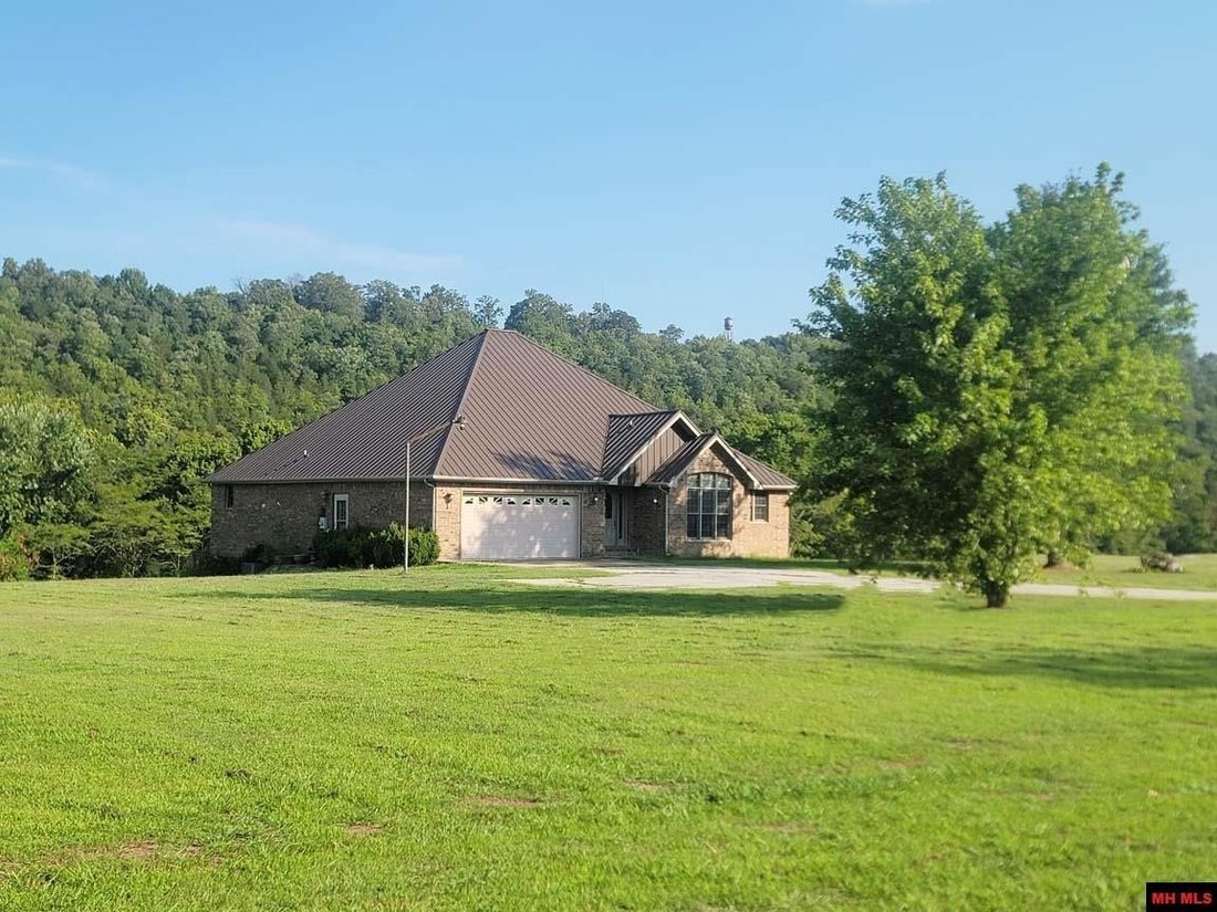Flippin, Arkansas, United States 4 - 18709018