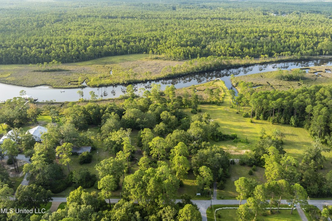 Land in Ocean Springs, Mississippi, Vereinigte Staaten 2 - 18709027