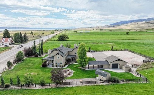 House in Saint Charles, Idaho, United States 1